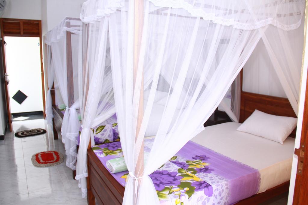فندق Orchid Rest ميريسا الغرفة الصورة